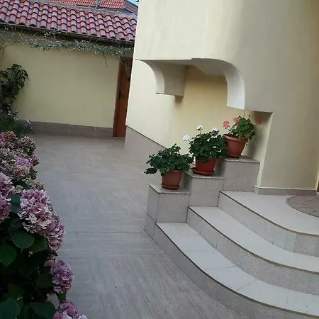 Къща За Гости Вя&Ра * Cernomoreț